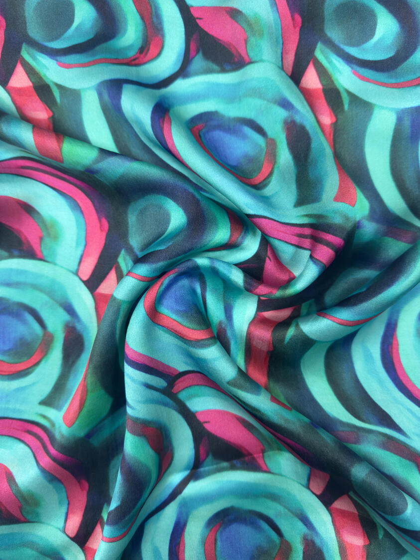 Silk satin 100% (51GSM)