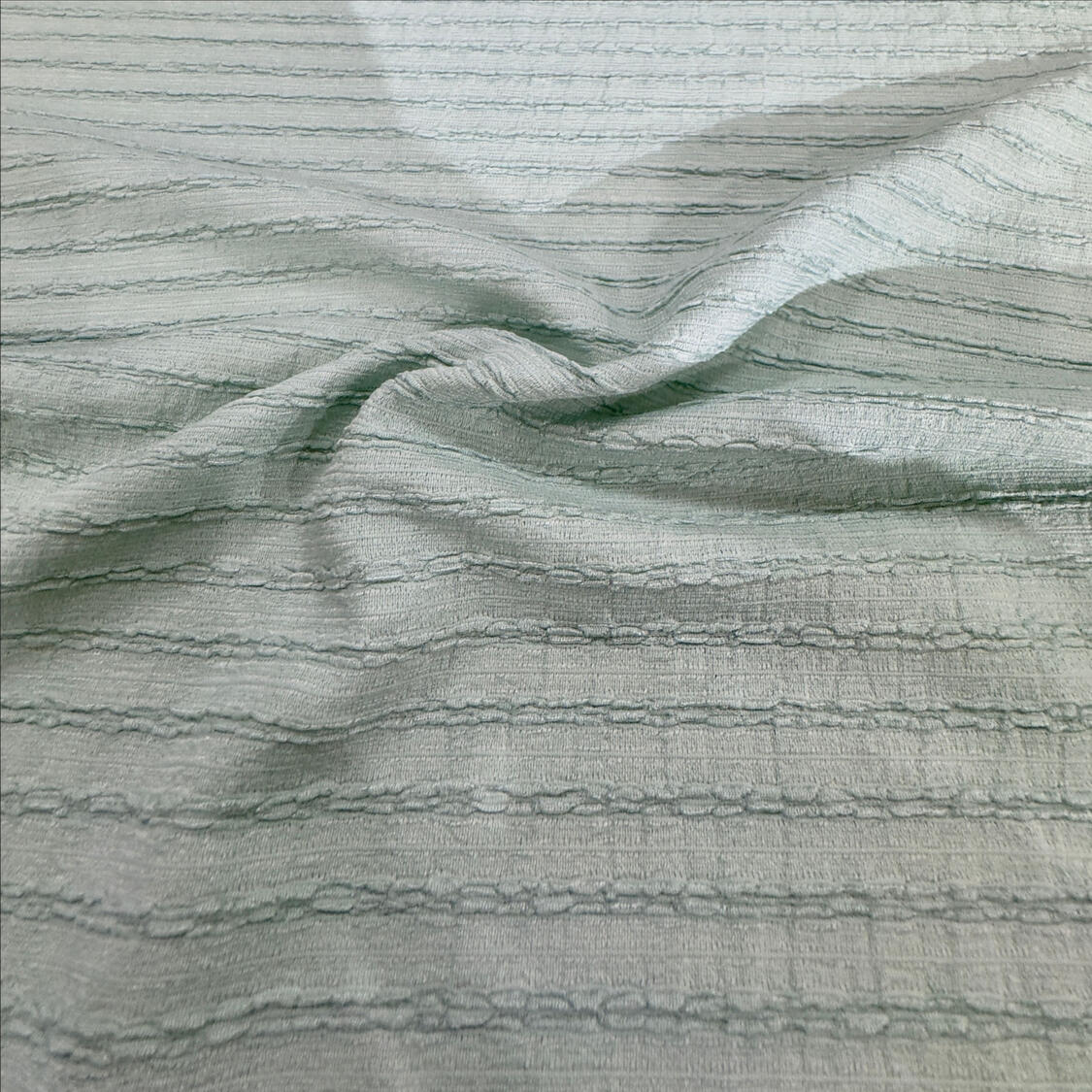Mint glow Horizontal crepe -155CM (175GSM)