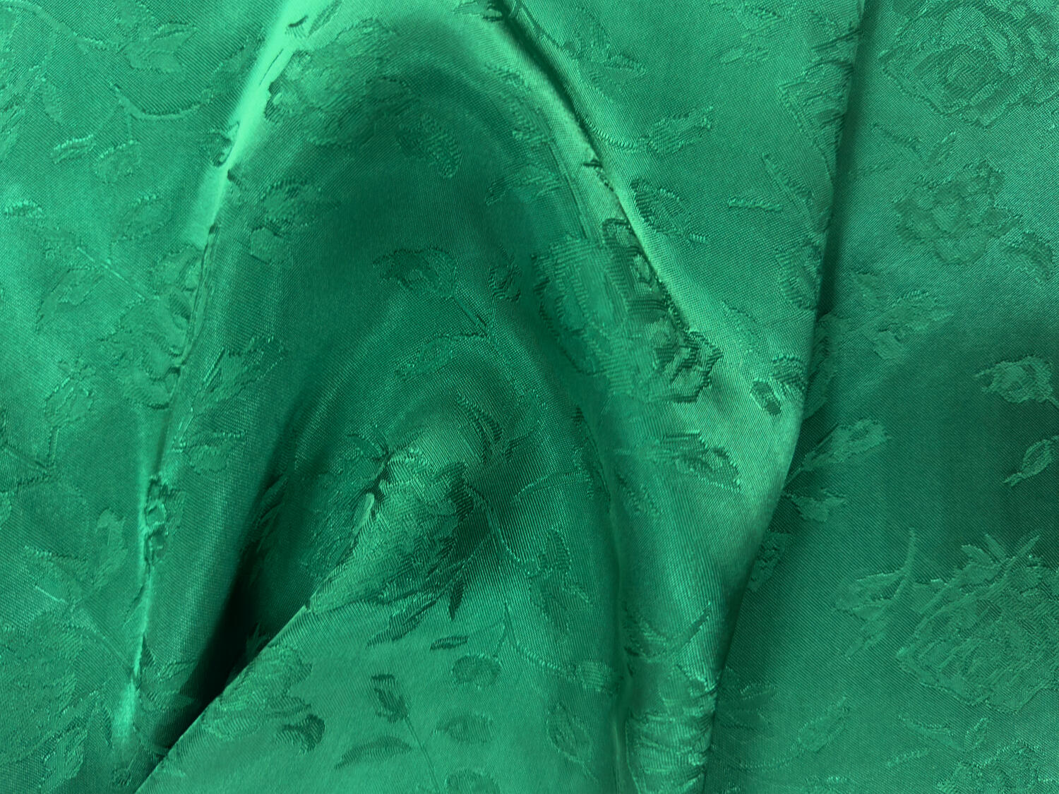 VISCOSE RAYON jacquard 55%RAYON 45%VISCOSE (137GSM)