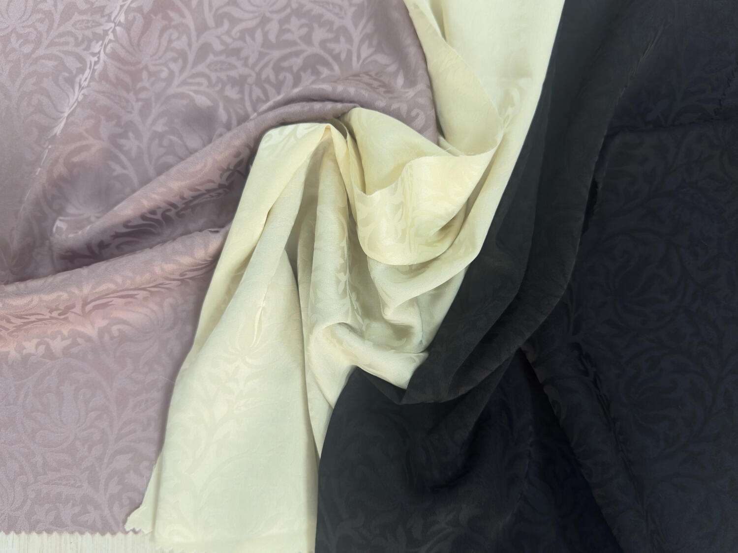 armani jacquard 97%polyester (95gsm)